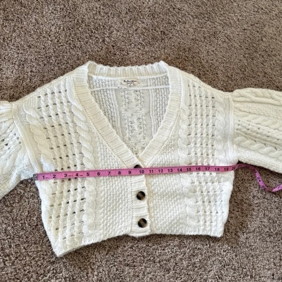 For Love & Lemons Mollie Cropped Cardigan Sweater Cream size Medium - Picture 11 of 12